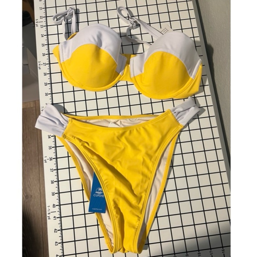 Cupshe Vibrant Yellow and White Bikini